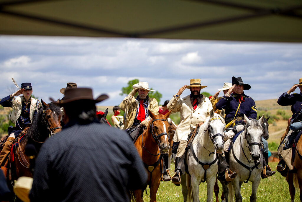 Montana's Crow tribe reenacts the Battle of Little Bighorn Sentinel
