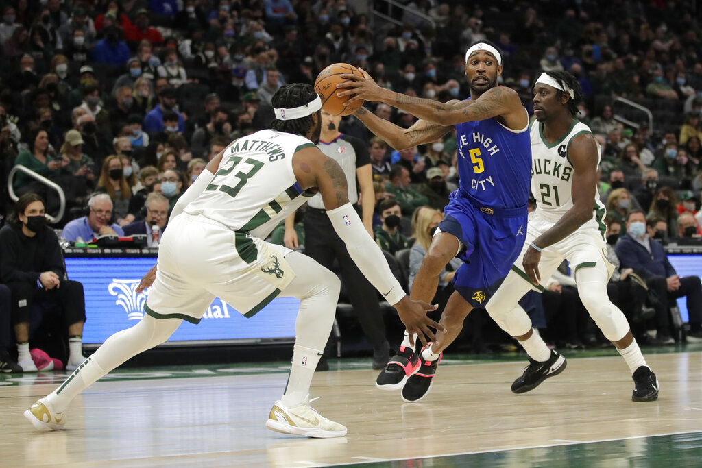 Nikola Jokic, Nuggets rout defending champ Bucks 136-100 - Sentinel Colorado