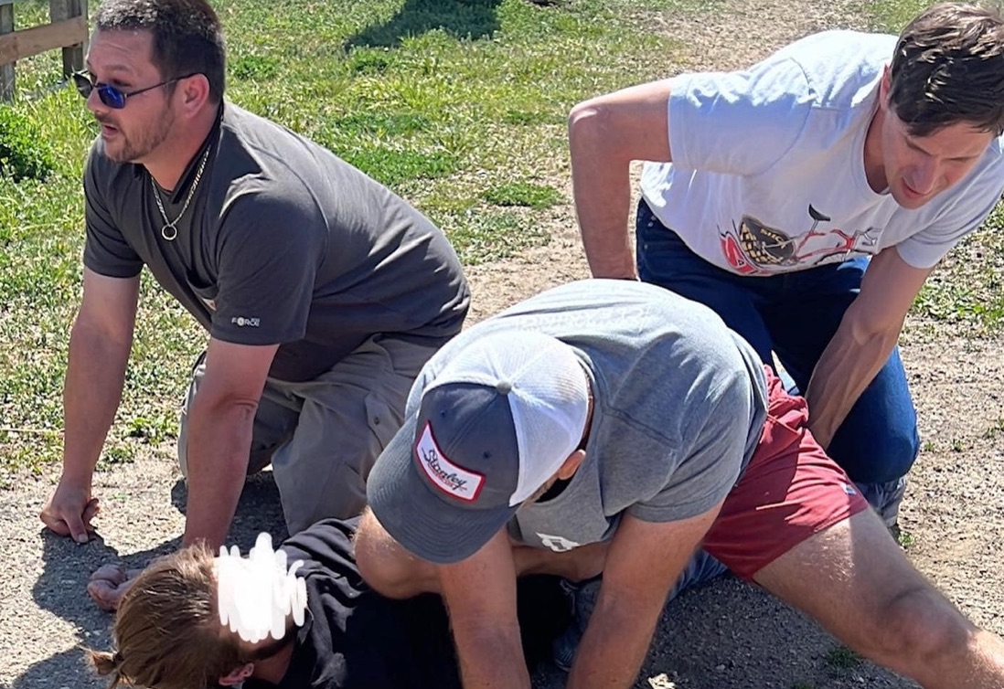 Bystanders chase down suspected serial bike thief in northwest Aurora