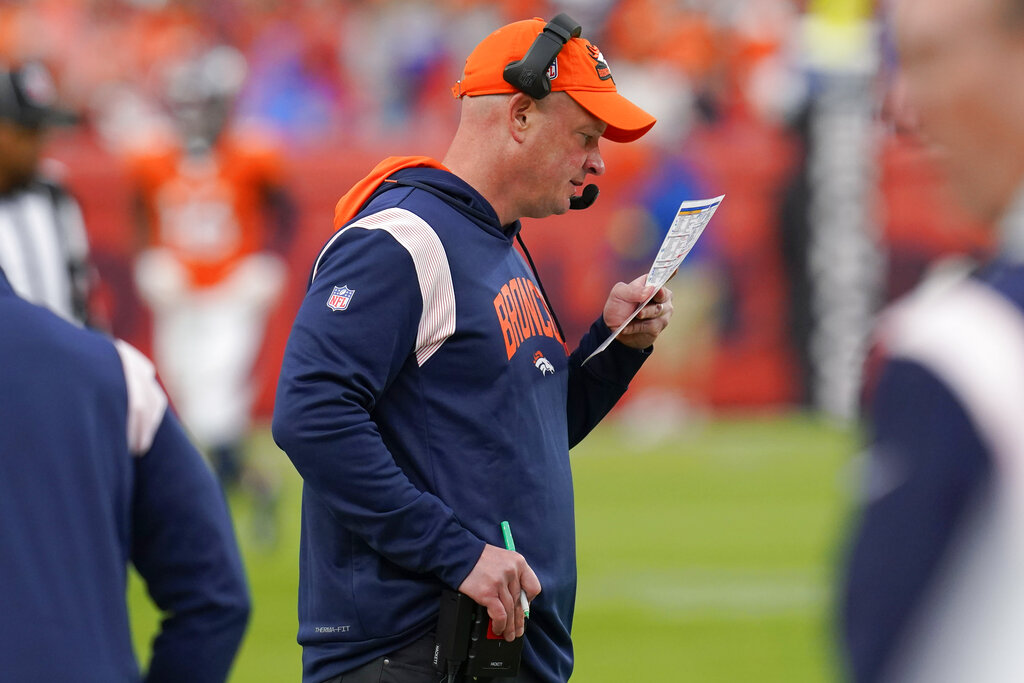 Hackett shows he’s in charge and at fault for Broncos’ mess