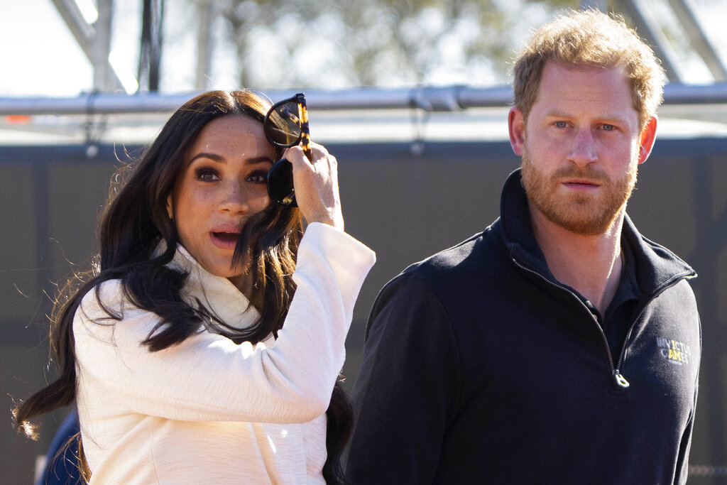 Harry, Meghan asked to leave UK home in further royal rift - Sentinel  Colorado